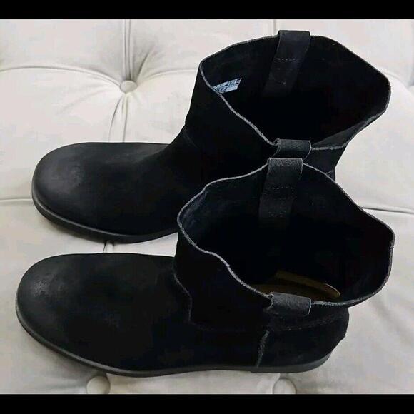 UGG 1130527 Alida Black Suede Short Unlined Pull On Booties Womens Shoes 8 - Picture 6 of 15